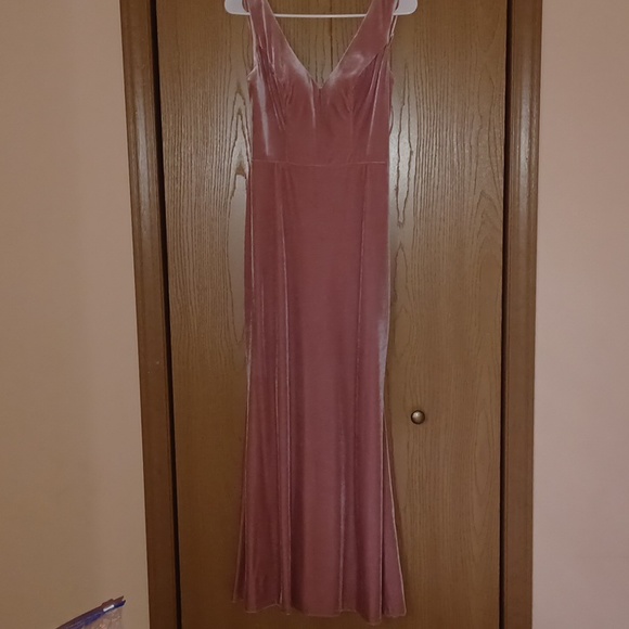 Revelry Dresses & Skirts - Dress